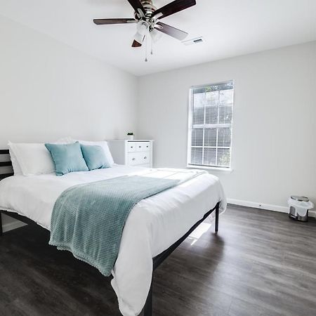 Trailside Townhouse - Close To Downtown & Bike Trails Бентънвил Екстериор снимка